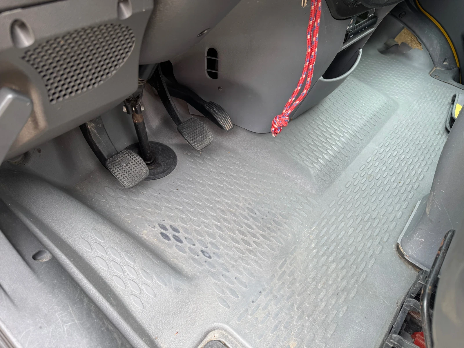 Iveco Daily 3.0HPI* 35C17* 4.30 метра каросерия - изображение 7
