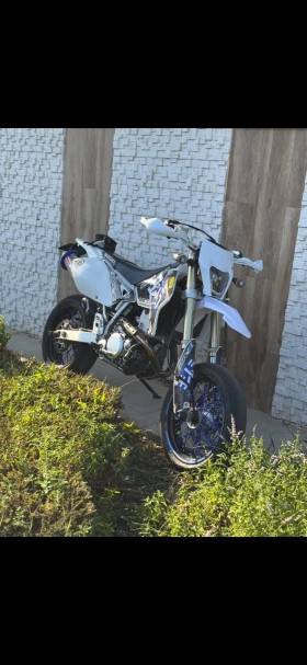 Suzuki DR-Z 400SM A2 FCR Yoshimura Hotcams