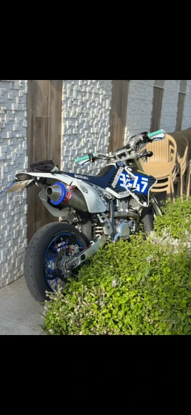 Suzuki DR-Z 400SM A2 FCR Yoshimura Hotcams, снимка 4 - Мотоциклети и мототехника - 53675182