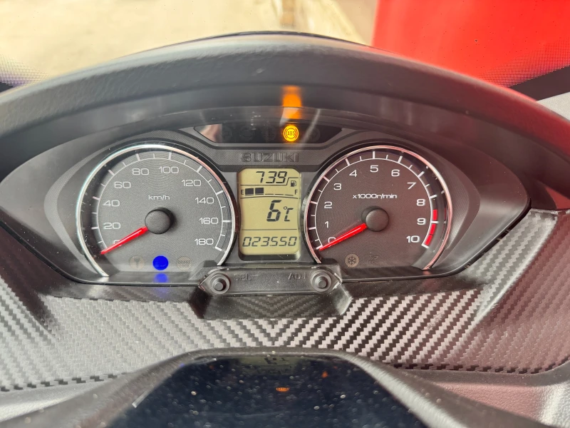 Suzuki Burgman 400, снимка 13 - Мотоциклети и мототехника - 53455881