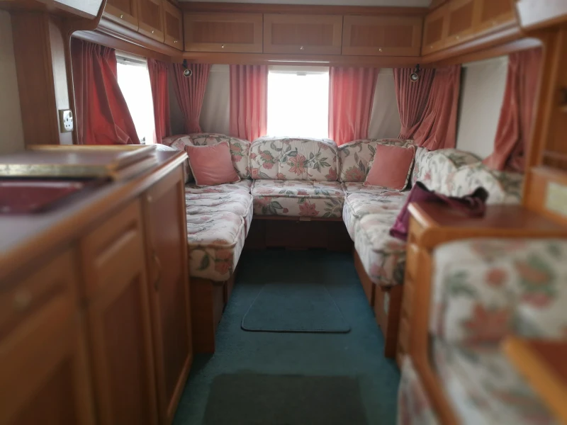 Каравана Други Cameo 550 GL NT Bessacarr, снимка 5 - Каравани и кемпери - 52624044