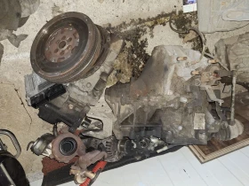 Скоростна кутия с раздатка , маховик и турбо OUTLANDER 2.0TDI, снимка 3