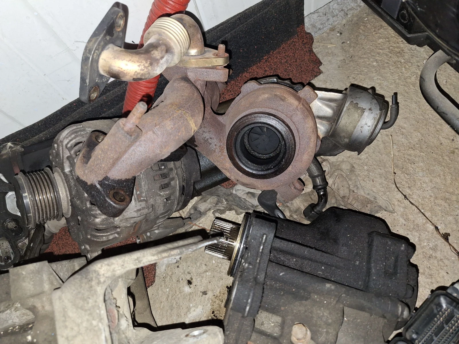     ,    OUTLANDER 2.0TDI | Mobile.bg   5