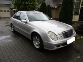       ,    Mercedes-Benz E 220