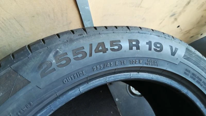 Гуми Летни 255/45R19, снимка 9 - Гуми и джанти - 25714344