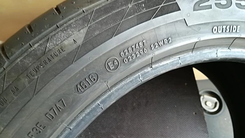 Гуми Летни 255/45R19, снимка 10 - Гуми и джанти - 25714344