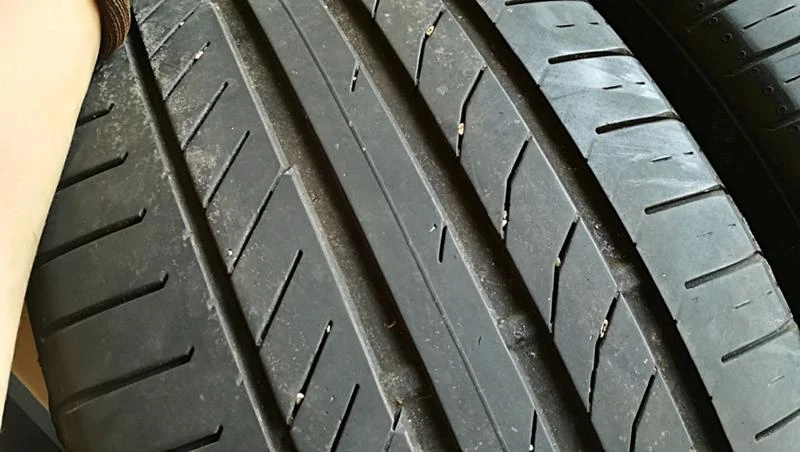 Гуми Летни 255/45R19, снимка 5 - Гуми и джанти - 25714344