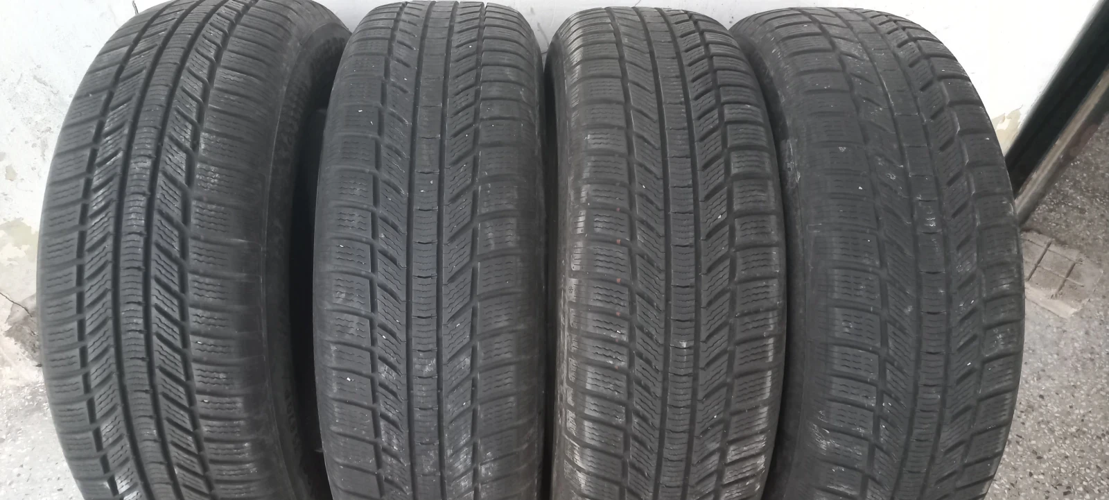 ���� 215/65R17 | Mobile.bg � ����������� 1