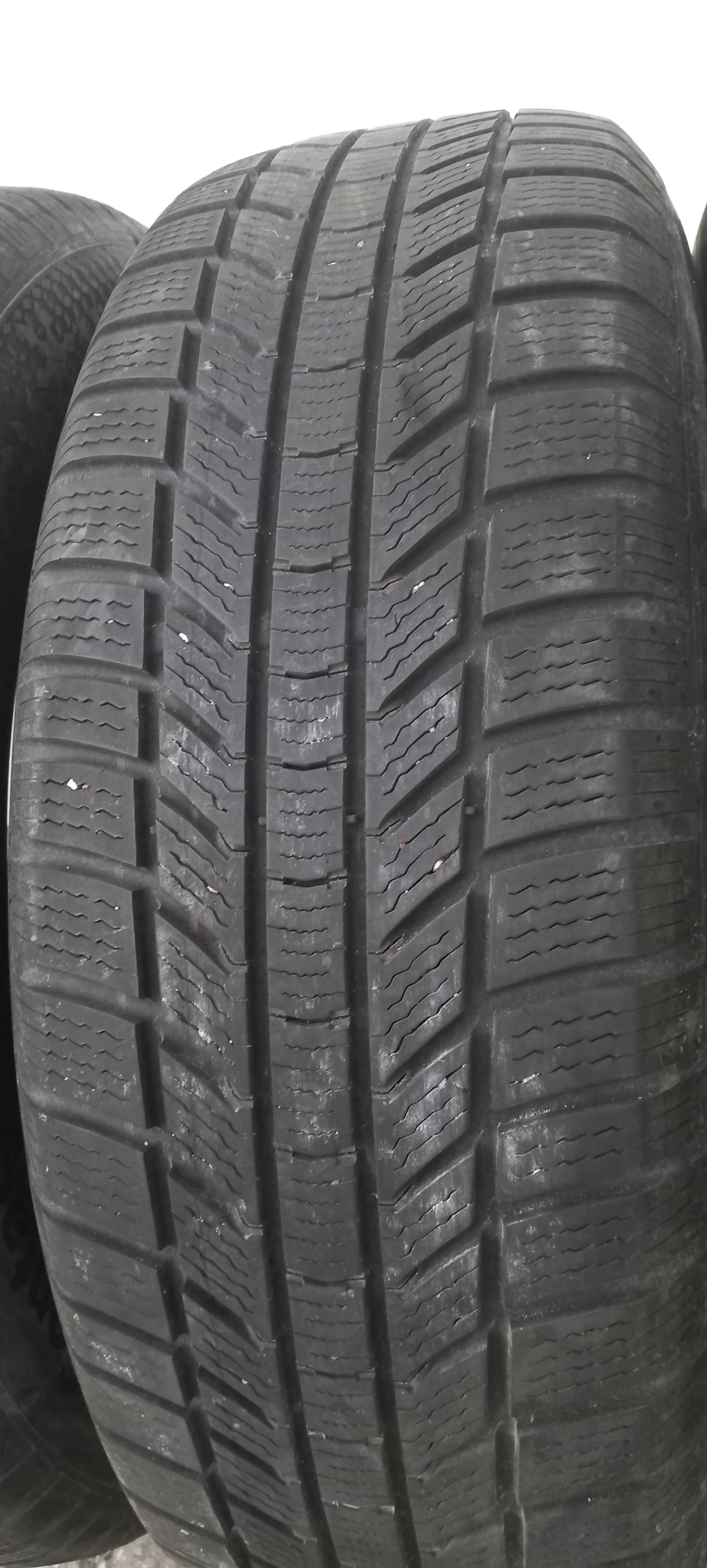���� 215/65R17 | Mobile.bg � ����������� 5