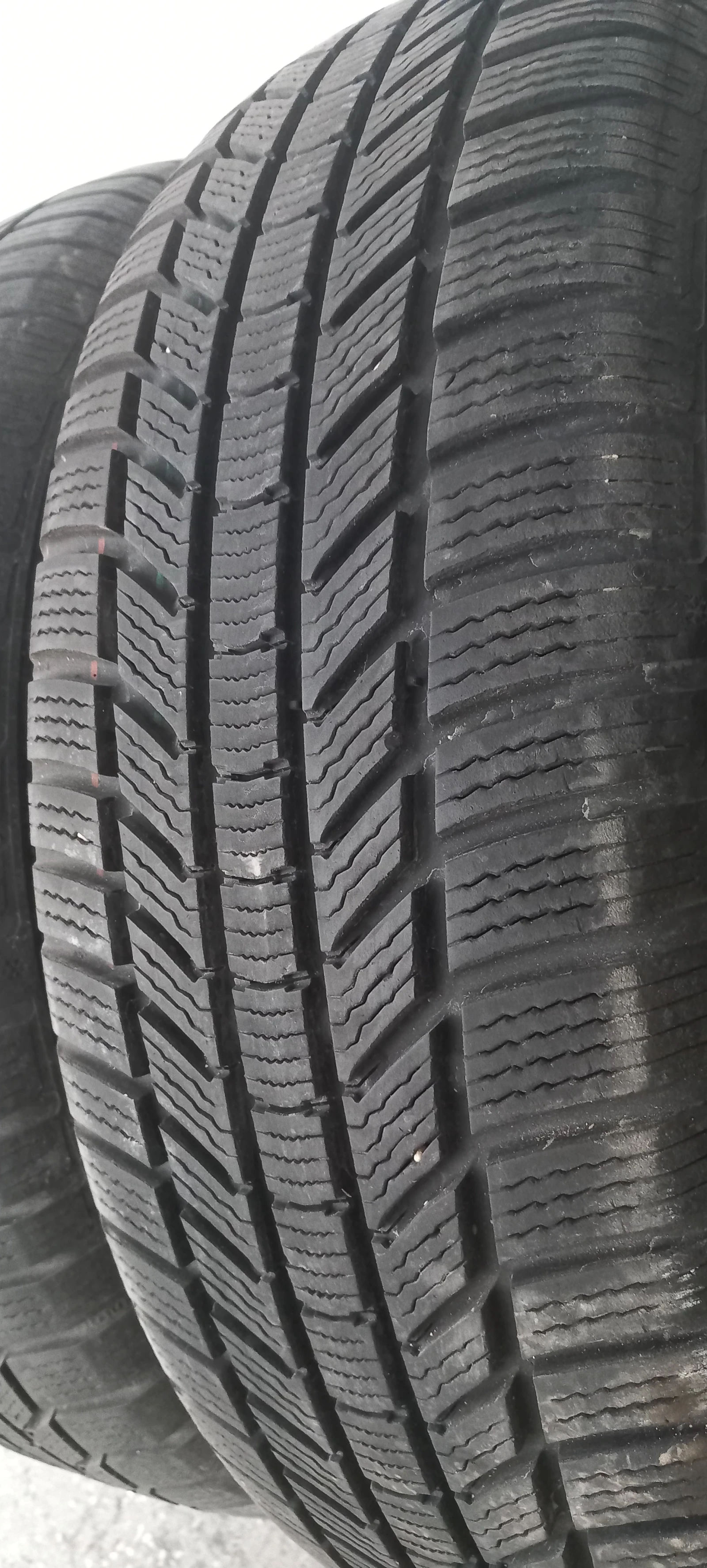 ���� 215/65R17 | Mobile.bg � ����������� 10