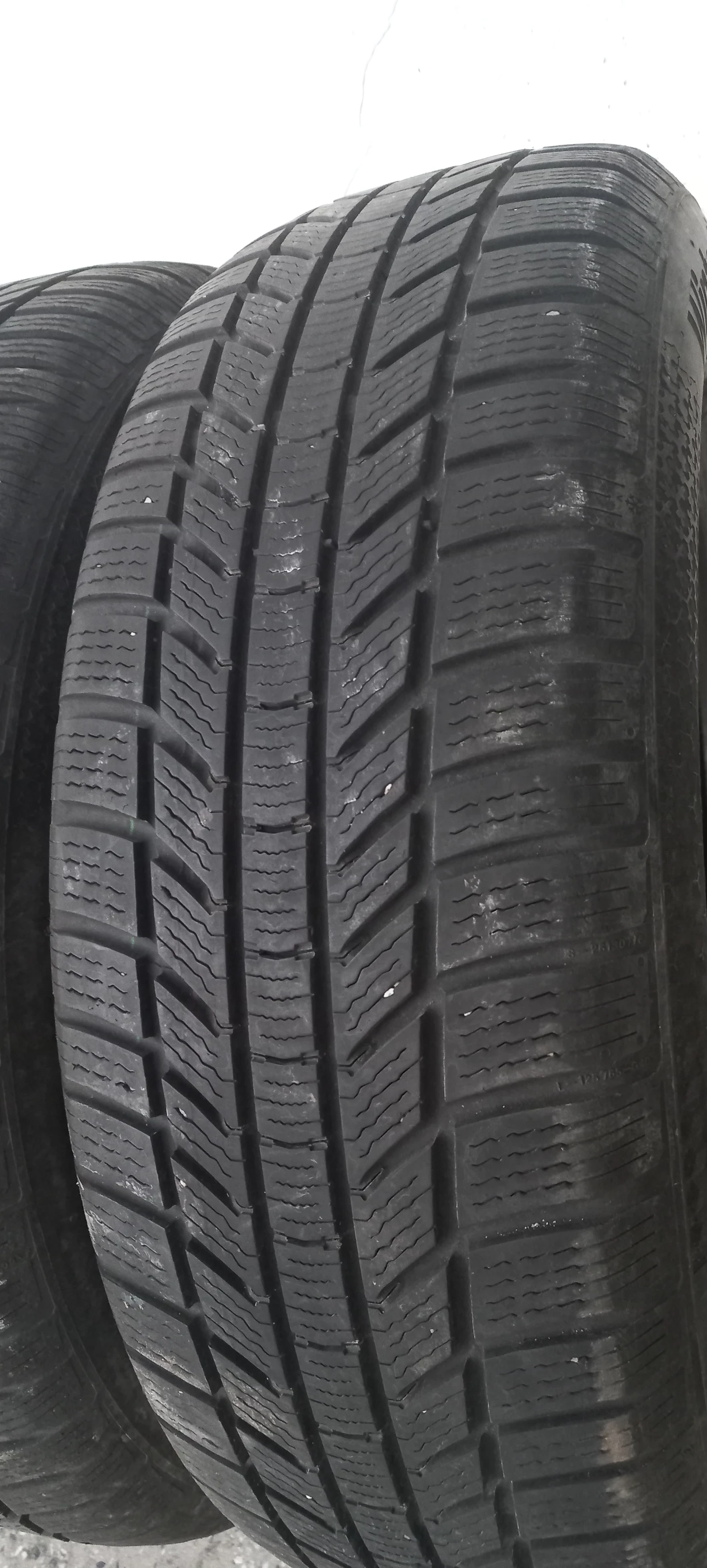 ���� 215/65R17 | Mobile.bg � ����������� 9