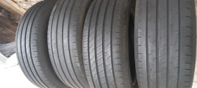 Гуми Летни 215/60R17, снимка 2 - Гуми и джанти - 46405336