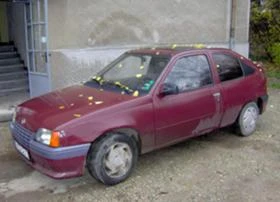 Opel Kadett, снимка 1