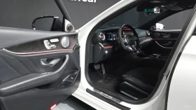 Mercedes-Benz E 63 AMG S* 4MATIC+ * HUD* 360* МАСАЖИ* КОЖА* ОБДУХВ, снимка 8