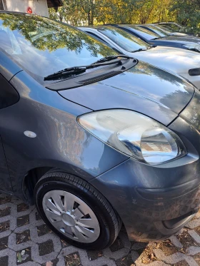 Toyota Yaris 1.0, снимка 4