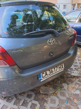 Toyota Yaris 1.0, снимка 2