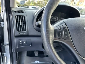 Hyundai I30 1.6CDRI * * РЕГИСТРИРАН* * ОБСЛУЖЕН* * , снимка 13