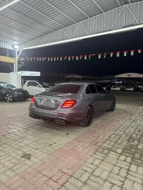 Обява за продажба на Mercedes-Benz E 300 * AMG PACK* 4MATIC* 360CAM АвтоКредит(ЦЕНА ДО БГ) ~37 999 лв. - изображение 2