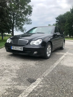 Mercedes-Benz C 230 2.5 - изображение 1