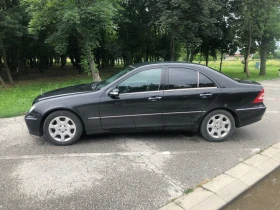 Mercedes-Benz C 230 2.5, снимка 3