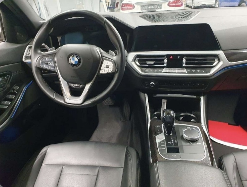 BMW 330, снимка 3 - Автомобили и джипове - 46464735