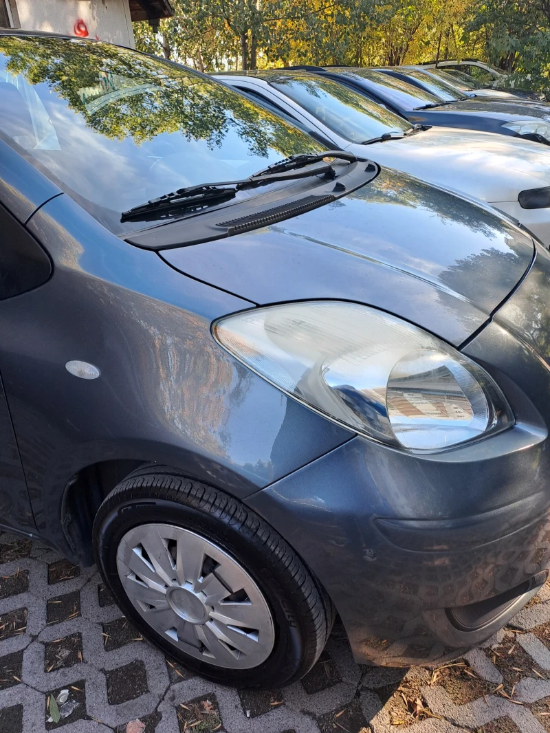 Toyota Yaris 1.0, снимка 4 - Автомобили и джипове - 47458151