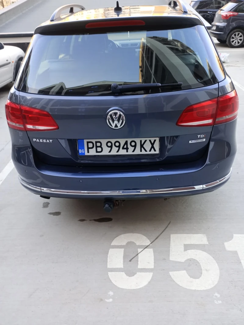 VW Passat 1.6, снимка 9 - Автомобили и джипове - 48938529