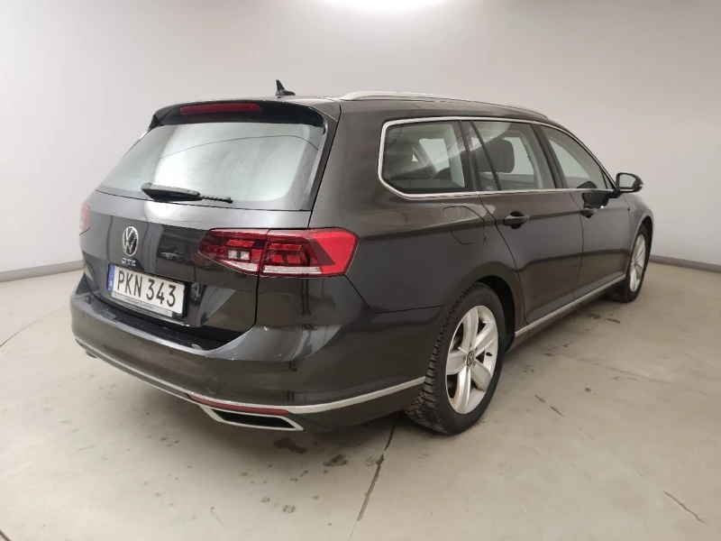 VW Passat 1.4 Hybrid 218к.с Швеция+ печка , снимка 1 - Автомобили и джипове - 49234801