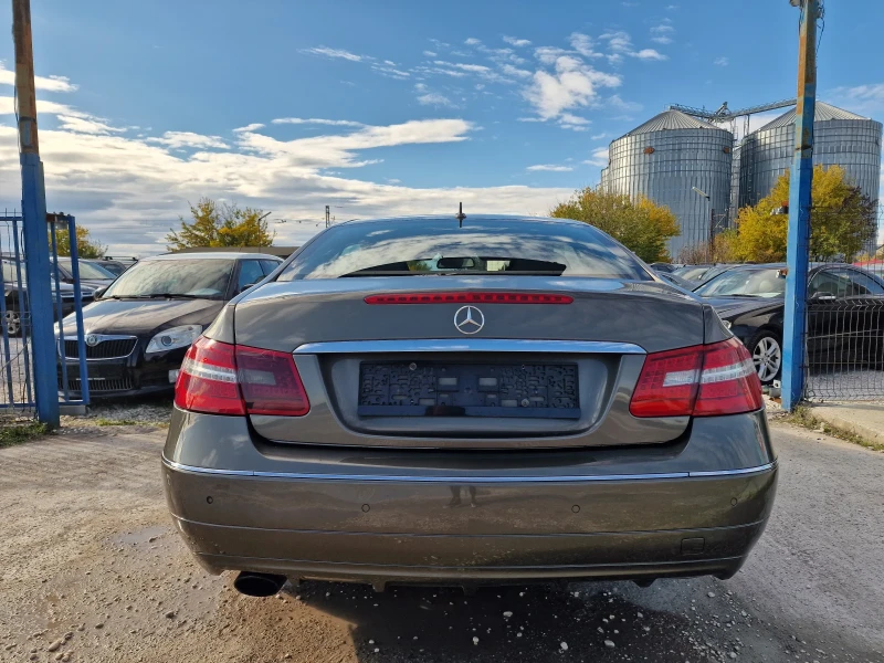 Mercedes-Benz E 250, снимка 7 - Автомобили и джипове - 52378498