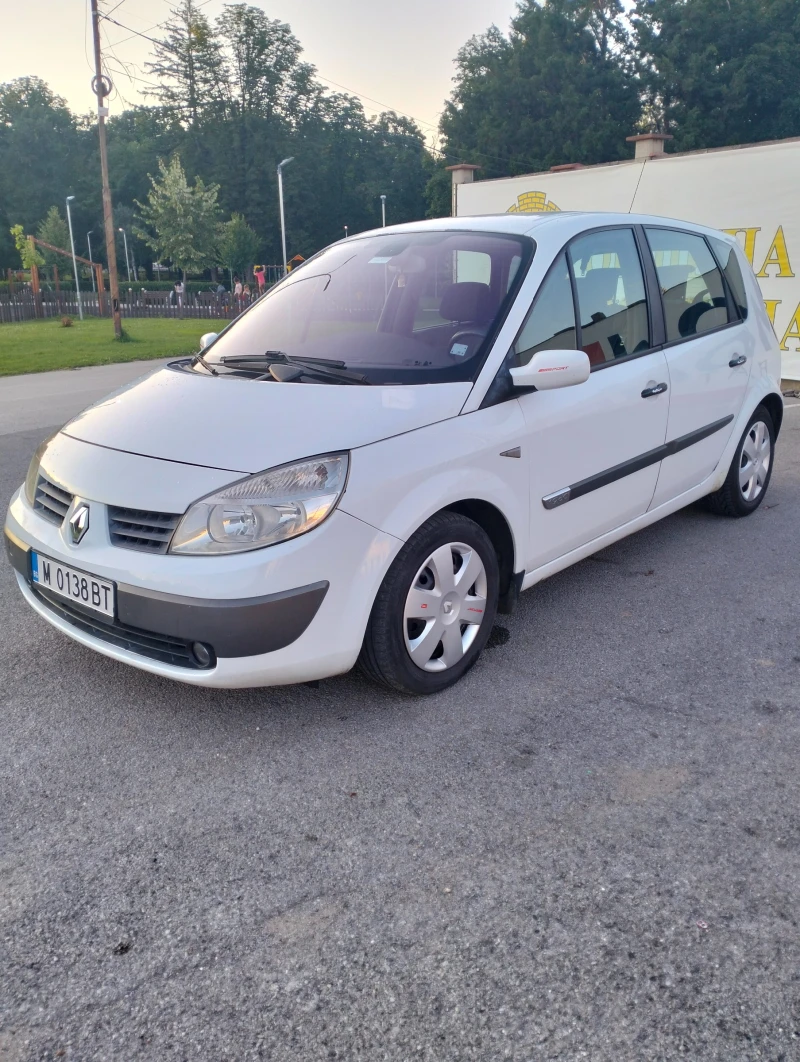 Renault Scenic, снимка 6 - Автомобили и джипове - 53406508