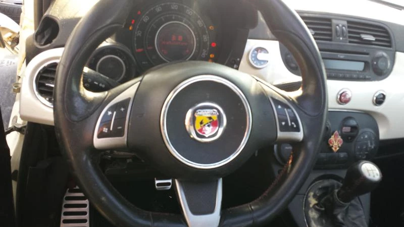 Fiat 500 1.4 T  ABARTH - изображение 3