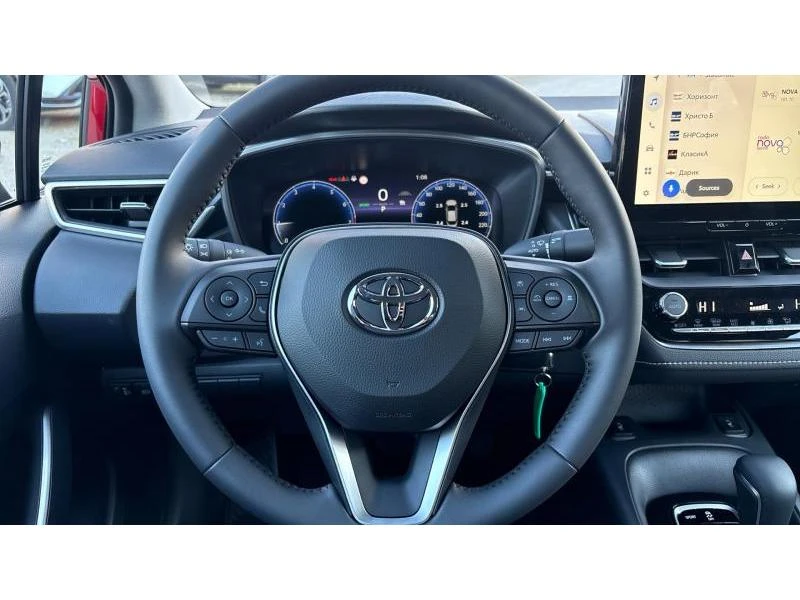 Toyota Corolla 1.5 CVT SDN Executive MY25 - НОВА, снимка 13 - Автомобили и джипове - 53001294