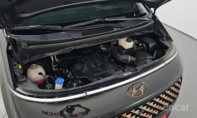 Hyundai Staria 3.5 V6 LPG INSPIRATION , снимка 17 - Автомобили и джипове - 55892488