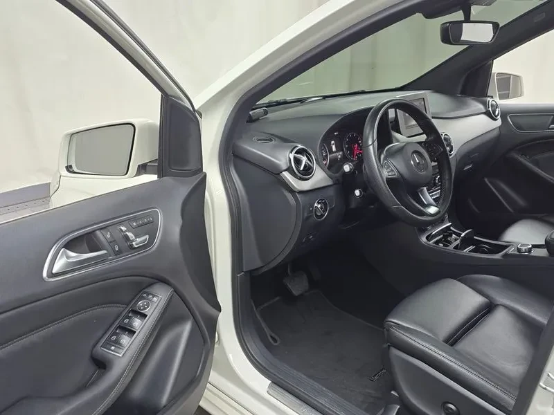 Mercedes-Benz B 220 W246, снимка 10 - Автомобили и джипове - 55949959
