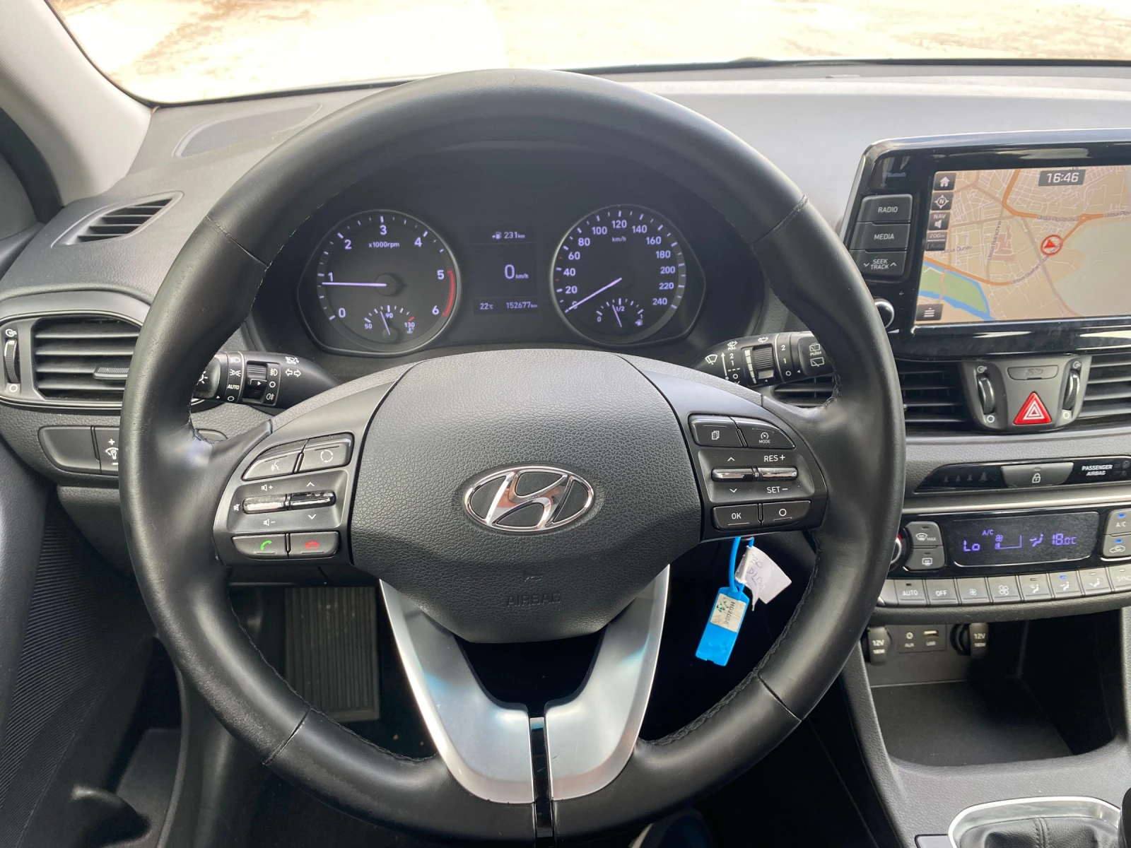 Hyundai I30 1, 6 crdi /Navi/LED/Kamera - изображение 9