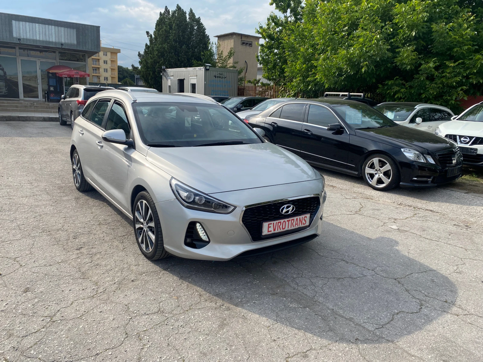 Hyundai I30 1, 6 crdi /Navi/LED/Kamera - изображение 2