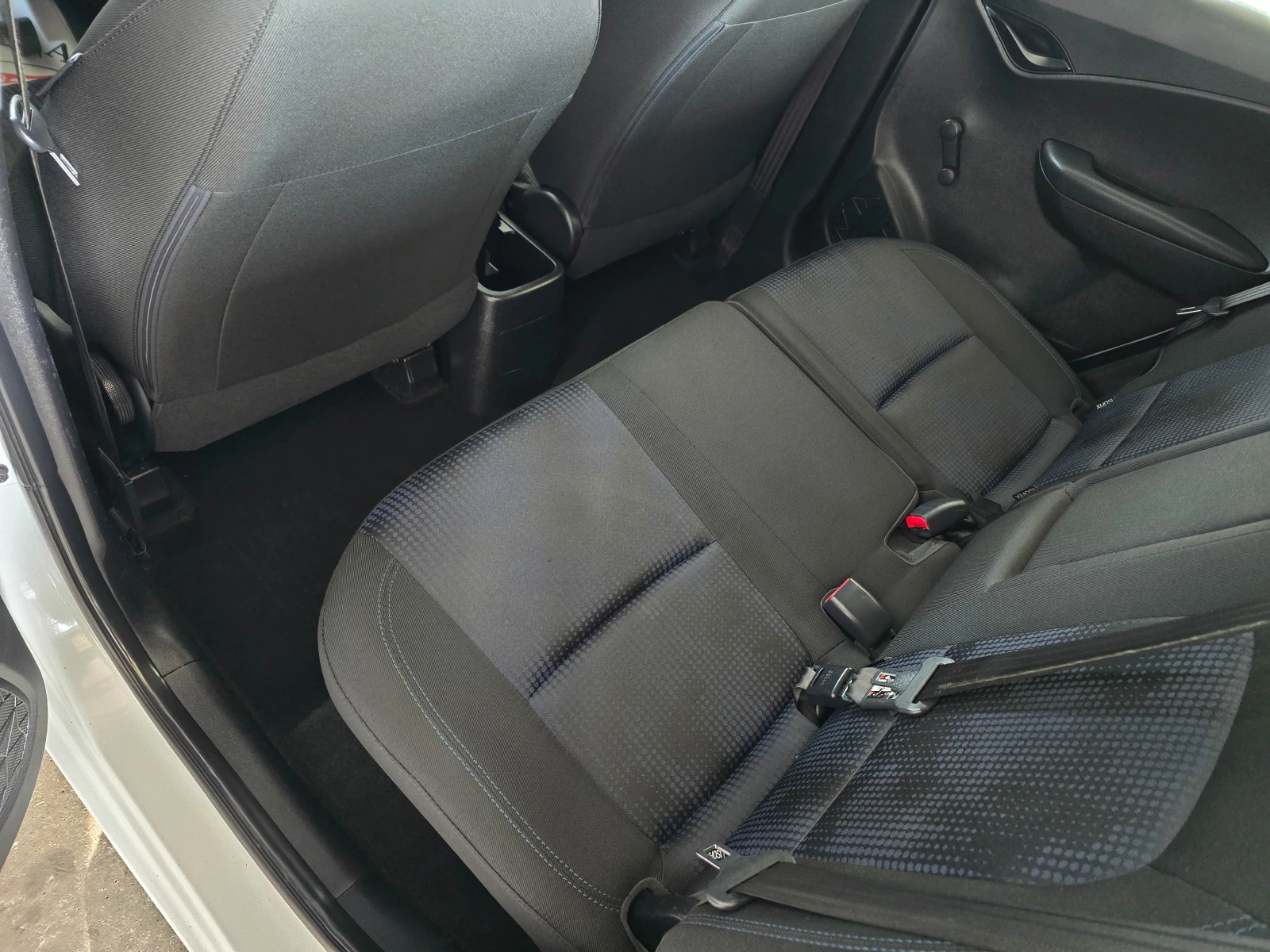 Hyundai Ix20 1.4i* 90*  | Mobile.bg   13