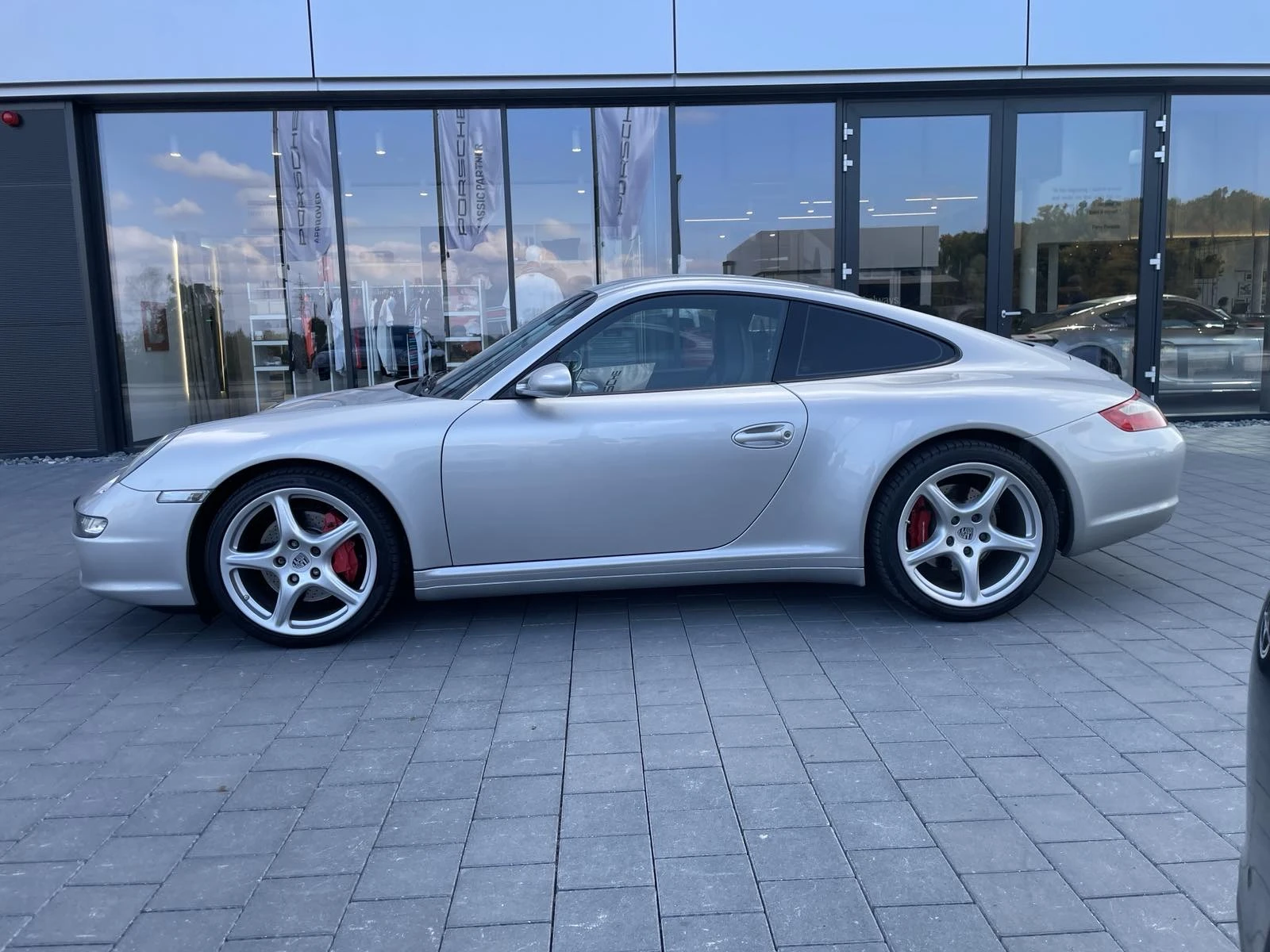 Porsche 911 Carrera4S - изображение 7