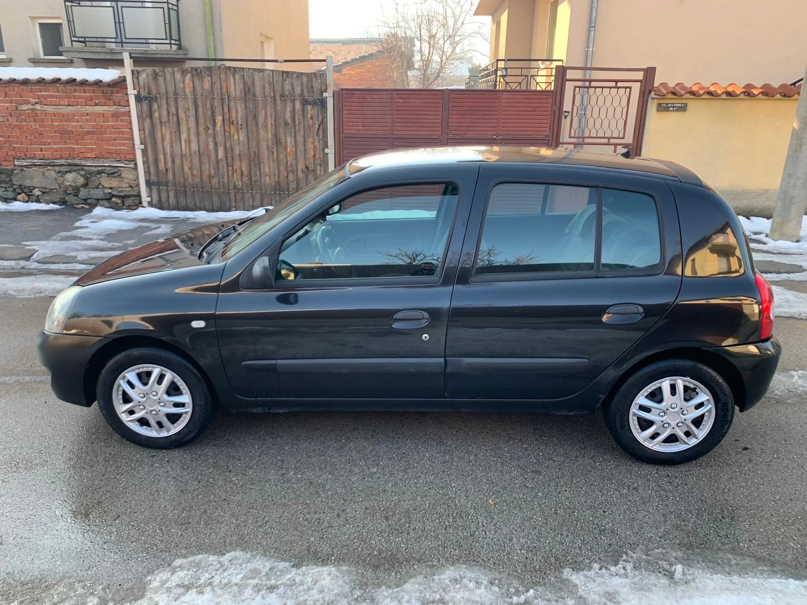 Renault Clio 1.2 Бензин 43kW Clima - изображение 8