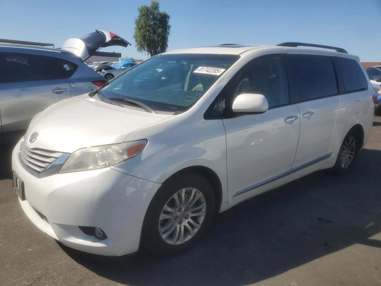 Toyota Sienna XLE 3.5L * КЛИП НА ДВИГАТЕЛ*  | Mobile.bg — изображение 1