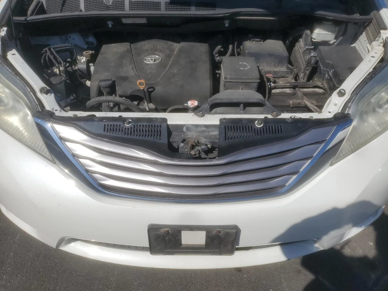 Toyota Sienna XLE 3.5L * КЛИП НА ДВИГАТЕЛ*  | Mobile.bg — изображение 12