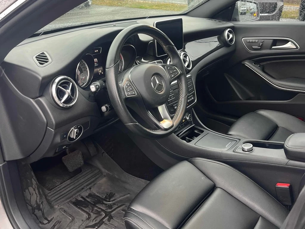 Mercedes-Benz CLA 250 * CARFAX * БЕЗ ПЪРВОНАЧАЛНА ВНОСКА - изображение 5