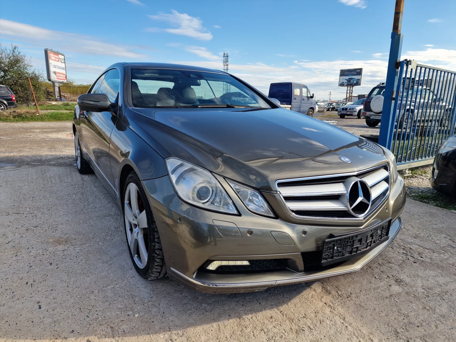 Mercedes-Benz E 250  - изображение 3