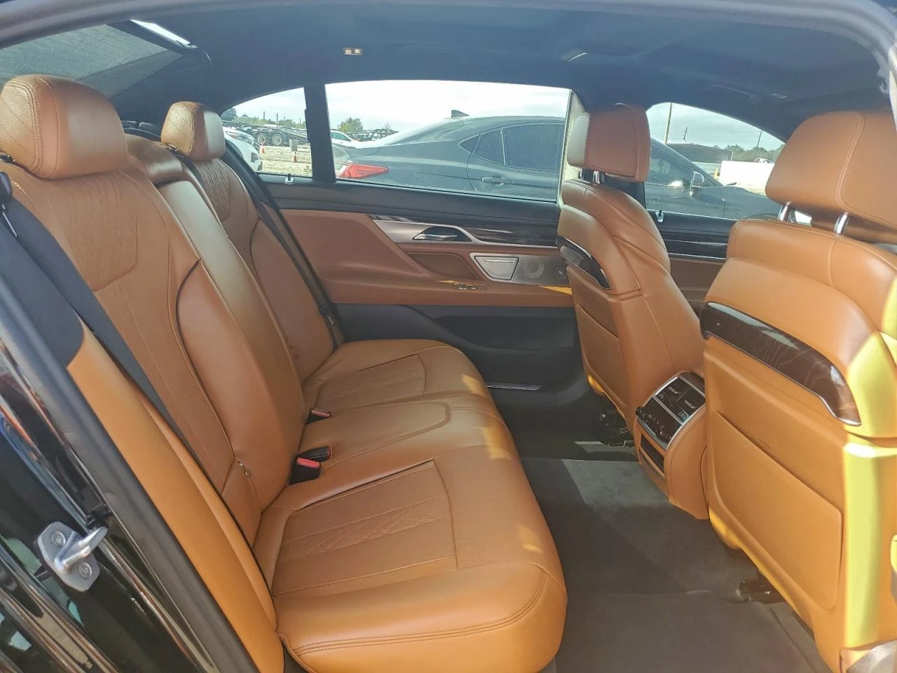 BMW 740 * XI* M-PACK* БЕЗ УДАР*  - изображение 9