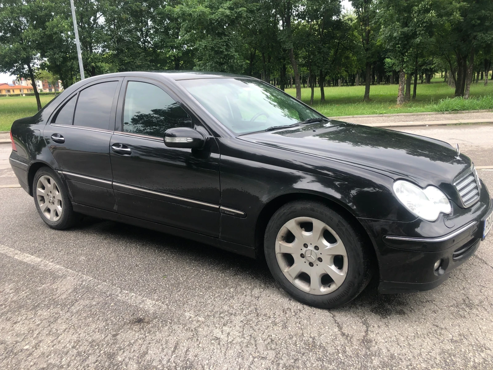 Mercedes-Benz C 230 2.5 - изображение 4