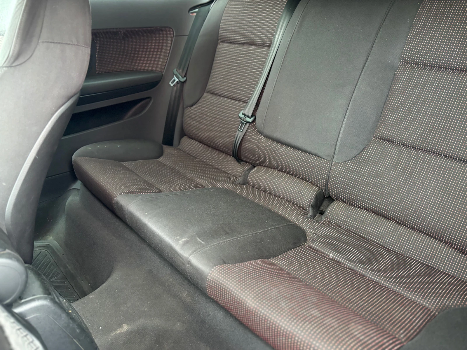 Audi A3 1.6i | Mobile.bg � ����������� 14