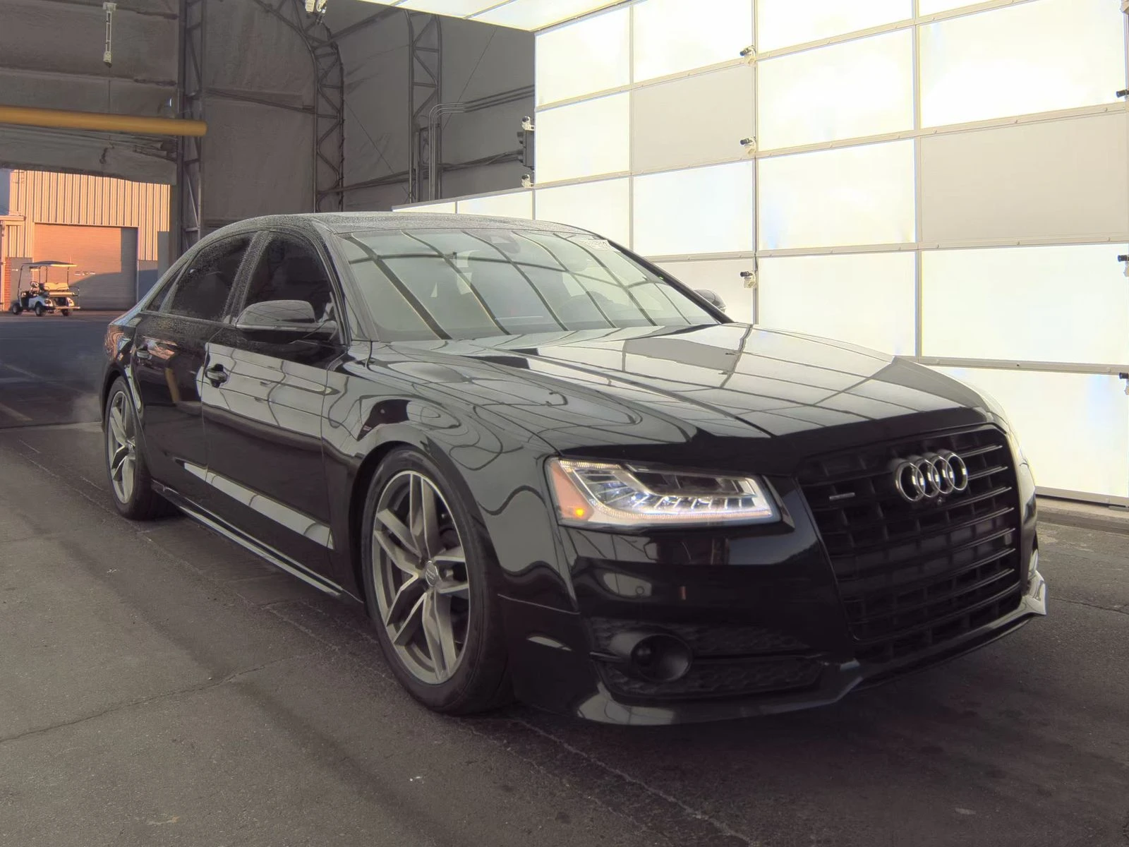 Audi A8 S8* PACK* 4.0T* MATRIX* BOSE* ДИСТРОНИК*  - изображение 3