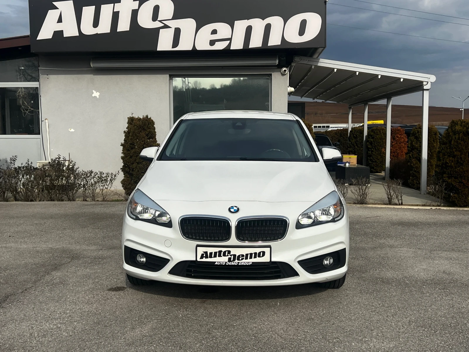 BMW 2 Active Tourer 216d, снимка 2 - Автомобили и джипове - 53761925