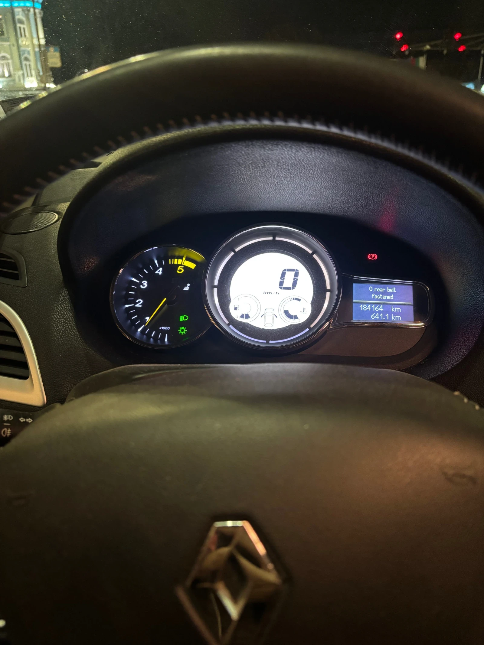 Renault Megane, снимка 8 - Автомобили и джипове - 54047418