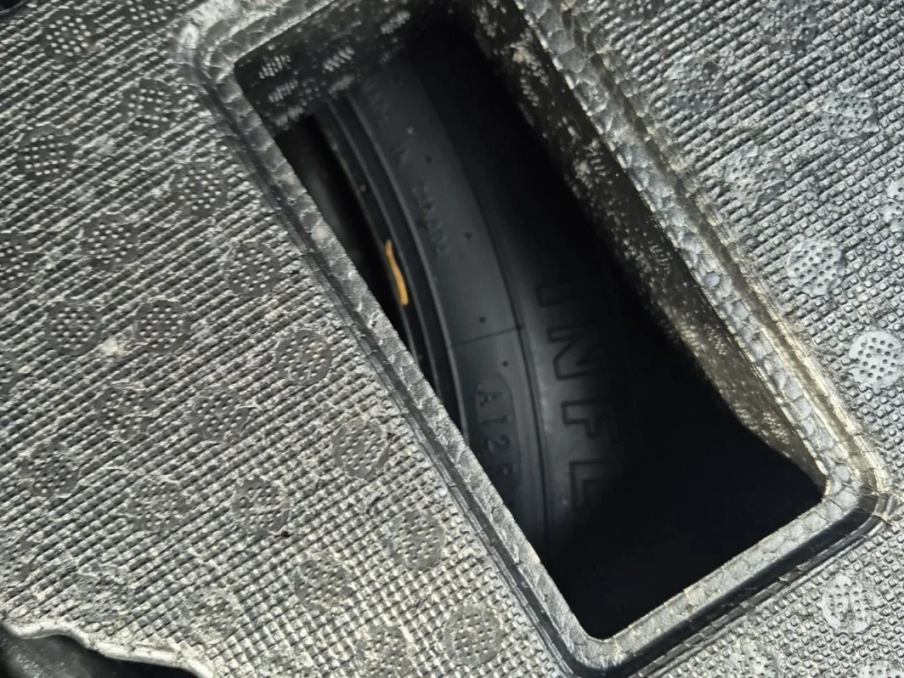 Toyota Camry ybrid SE | ПОДГРЕВ | КАМЕРА | 2019, снимка 15 - Автомобили и джипове - 54231719